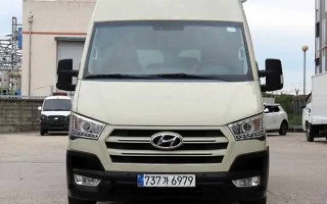 솔라티 중고차 솔라티 럭셔리 매물 사진 3 - 2018/01 158,897km