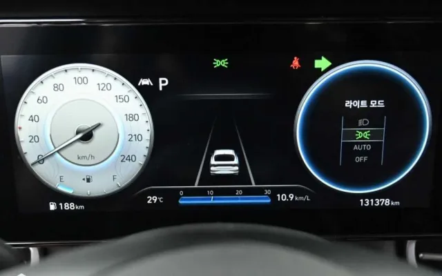 쏠라티 중고차 아반떼 (CN7) 1.6 모던 매물 사진 10 - 2022/09 131,373km