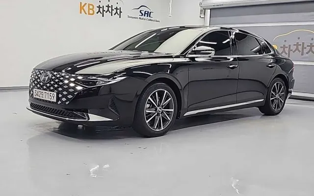 쏠라티 중고차 더 뉴 그랜저 IG 2.5 익스클루시브 매물 사진 18 - 2022/06 85,972km